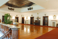 Obere Halle mit Deckengemälde Obere Halle mit Deckengemälde
